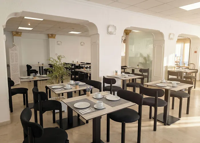 Hotel Medium Claramar