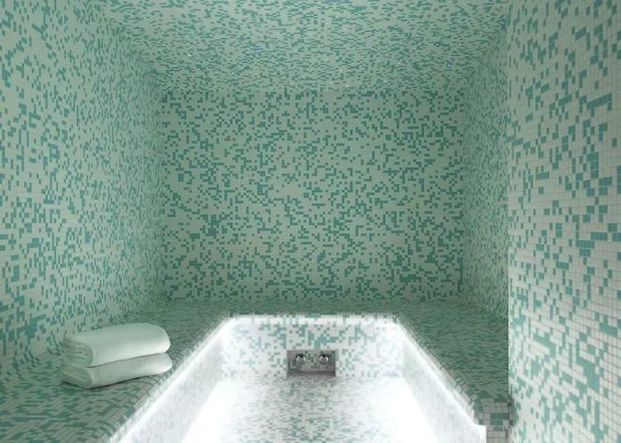 Heliopic Hotel & Spa