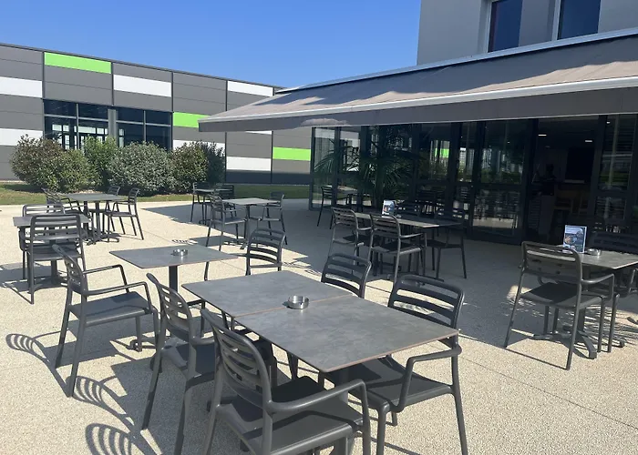 B&B Hotel Lyon Aeroport Saint-Quentin-Fallavier