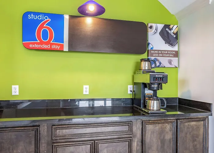 Studio 6-Orange, TX