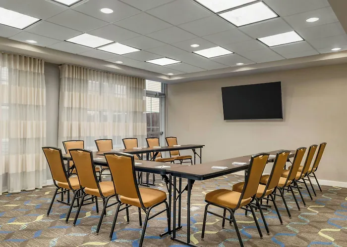 Residence Inn By Marriott Albany Washington Avenue
