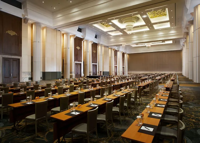 Hotel Tentrem Yogyakarta