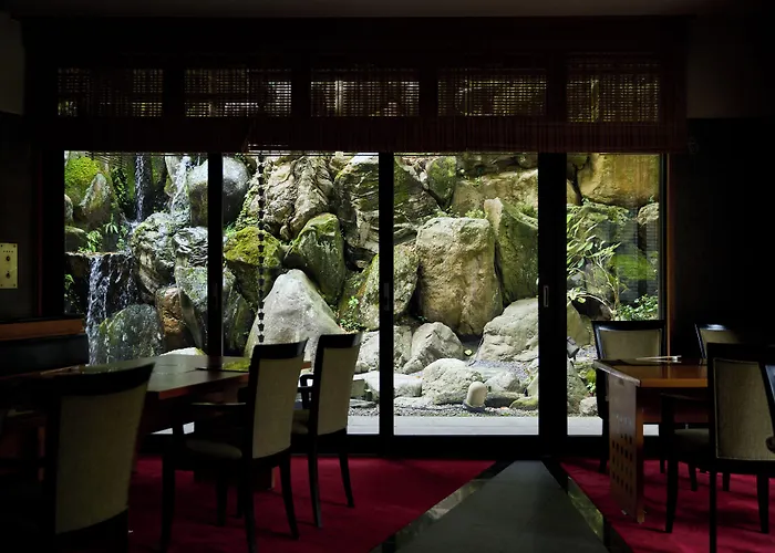 Kanazawa Hakuchoro Hotel Sanraku -Natural Hot Spring-