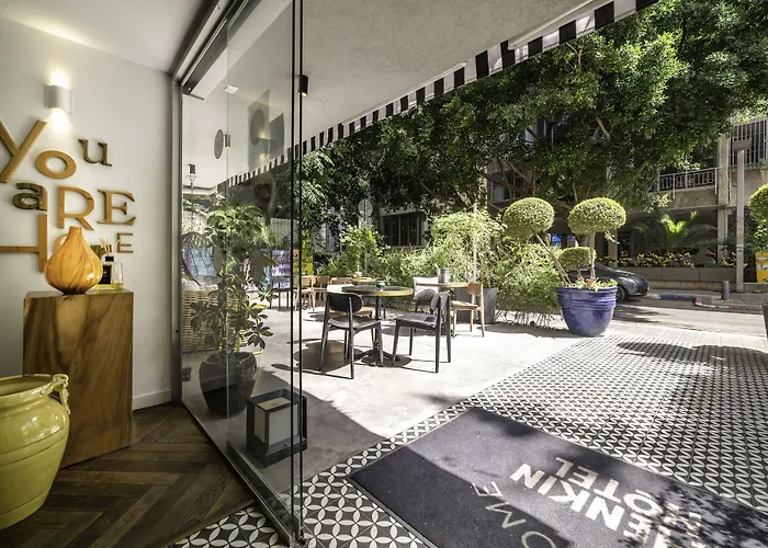 Jacob Shenkin Hotel