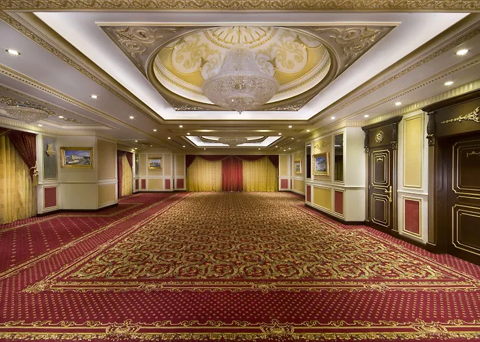 Royal Rose Hotel Abu Dhabi, Curio Collection By Hilton