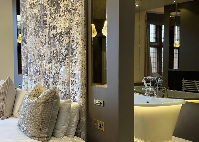Abbey House Hotel