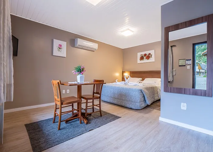 Hotel Fioreze Quero Quero