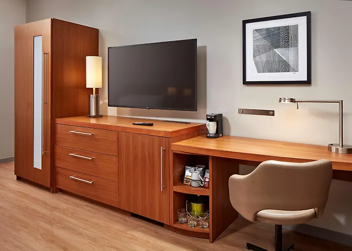 Hyatt Place Los Angeles / Lax / El Segundo