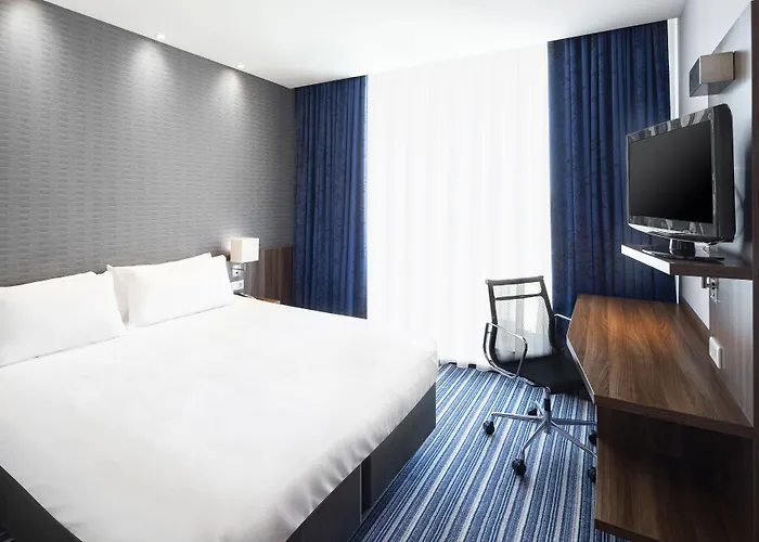 Holiday Inn Express Arnhem By Ihg