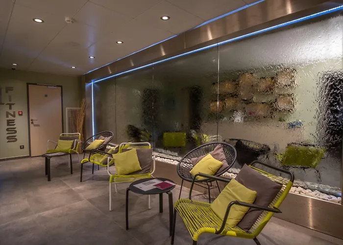 Kyriad Prestige Lyon Est - Saint Priest Eurexpo Hotel&SPA
