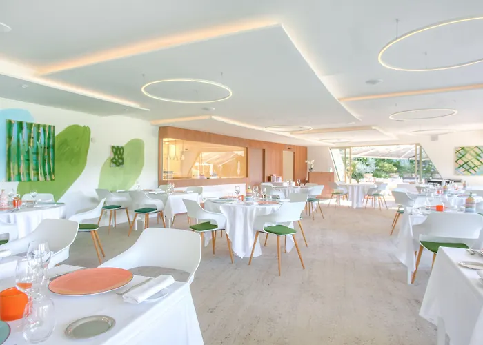 Hotel Restaurant La Vague De Saint Paul