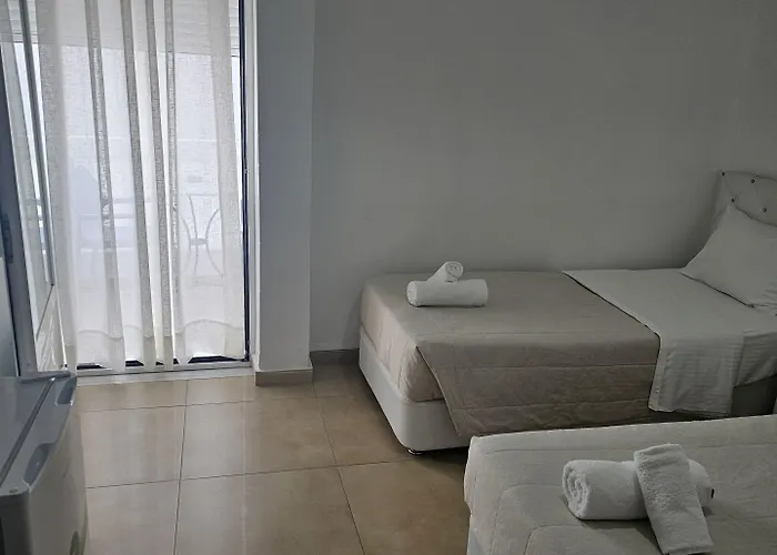 Hotel Leta