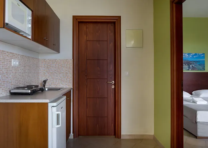 Oscar Suites&Village