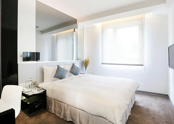 Cityinn Hotel Plus - Taichung Station Branch
