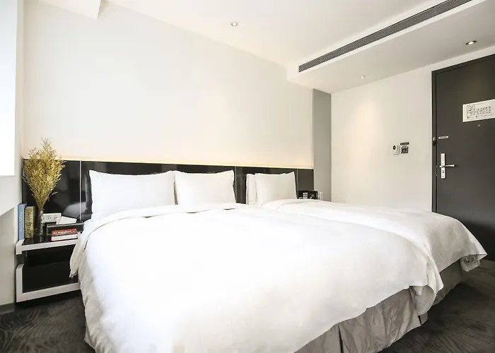 Cityinn Hotel Plus - Taichung Station Branch