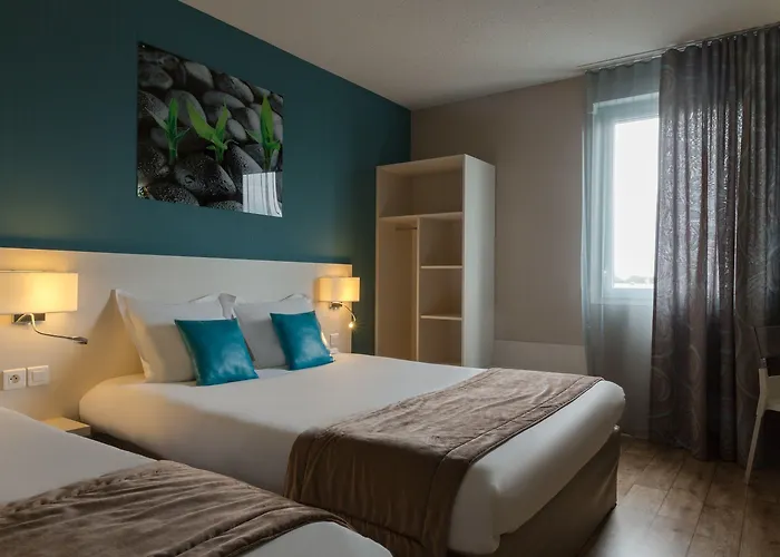 The Originals City, Hôtel des Lys, Dreux (Inter-Hotel)