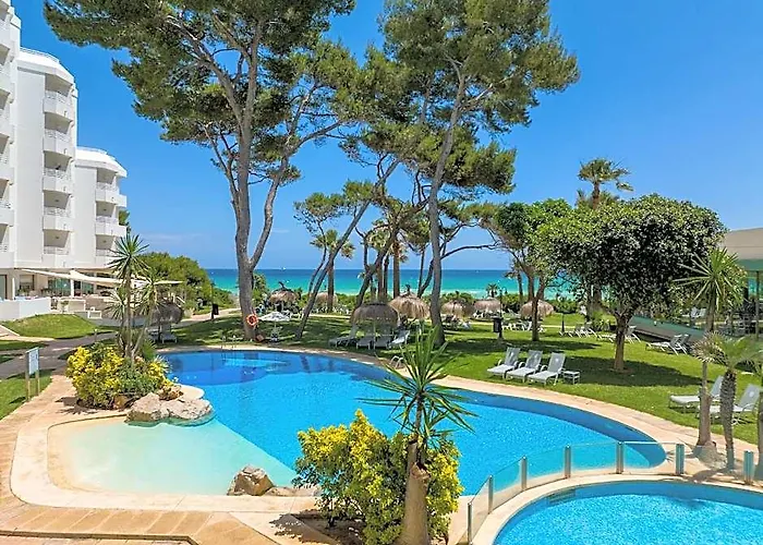 Playa Esperanza Resort