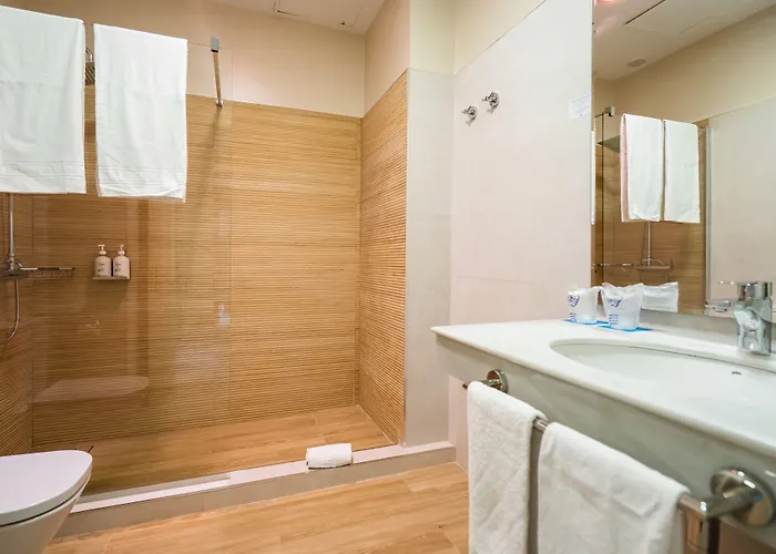 Hotel YIT Casa Grande