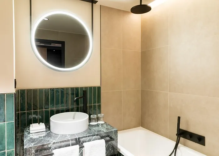 Le Parchamp, a Tribute Portfolio Hotel, Paris Boulogne