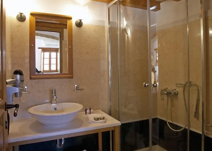 Likinia Hotel