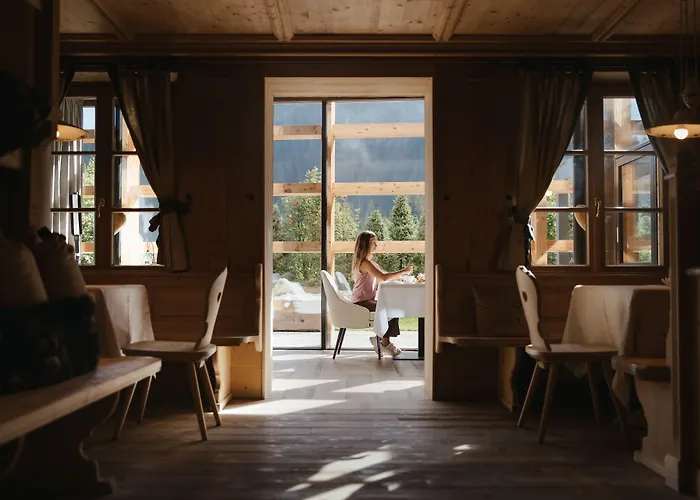 Hotel Cristallo - Wellness Mountain Living