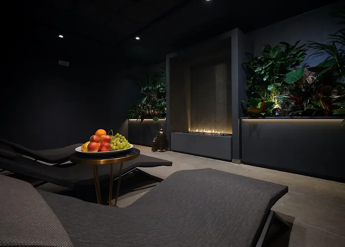 Palazzo Della Scala Hotel - Luxury Suites & Spa