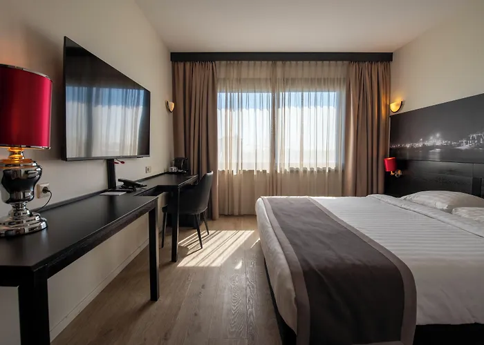 Bastion Hotel Vlaardingen