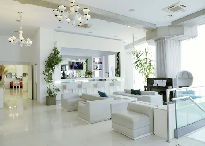 Kyriad Prestige Perpignan Centre del Mon