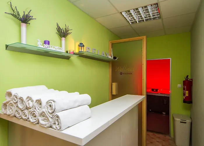 Lh Hotel Medinek Old Town