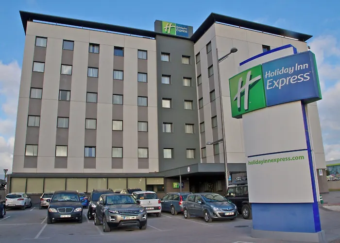 Holiday Inn Express Campo de Gibraltar-Barrios, an IHG Hotel