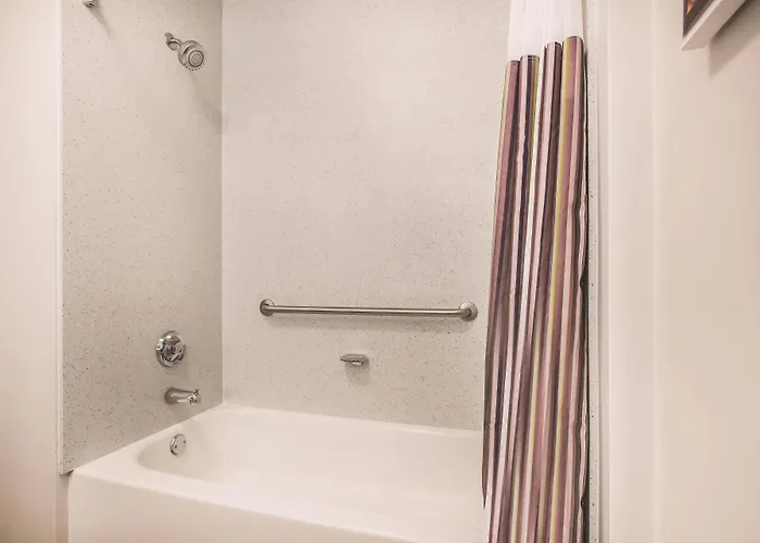 La Quinta By Wyndham Chambersburg