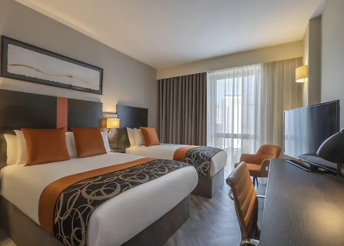 Clayton Hotel Cardiff