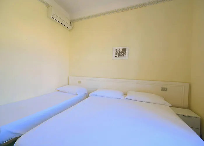 Villa Diana Rooms