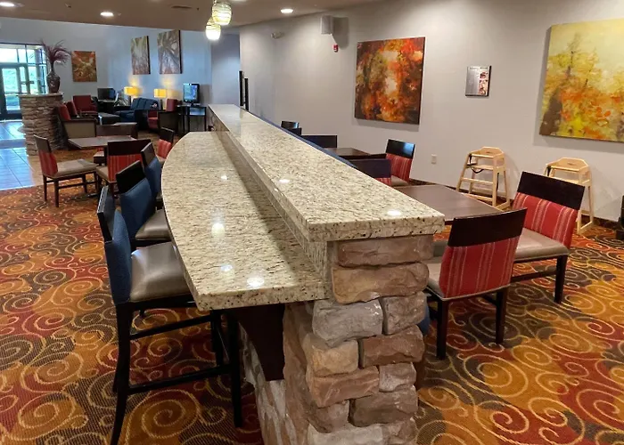 Comfort Suites Altoona North
