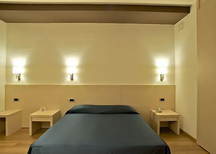 Sam Hotel