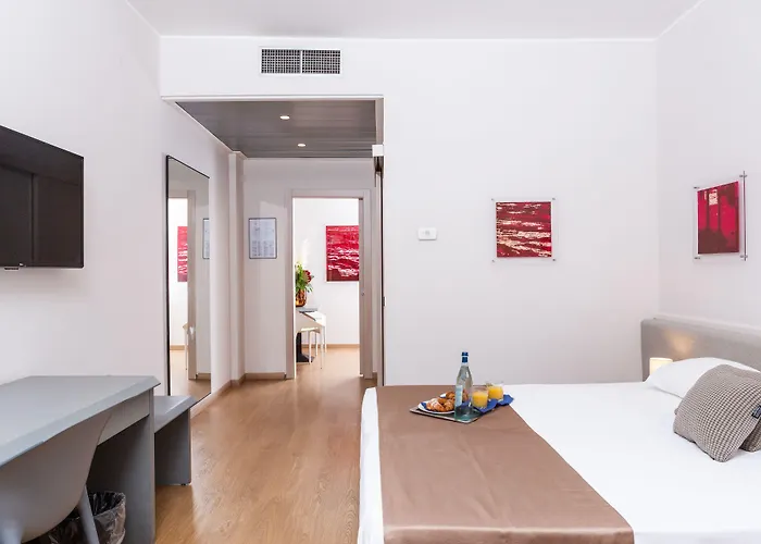 Helios Hotel
