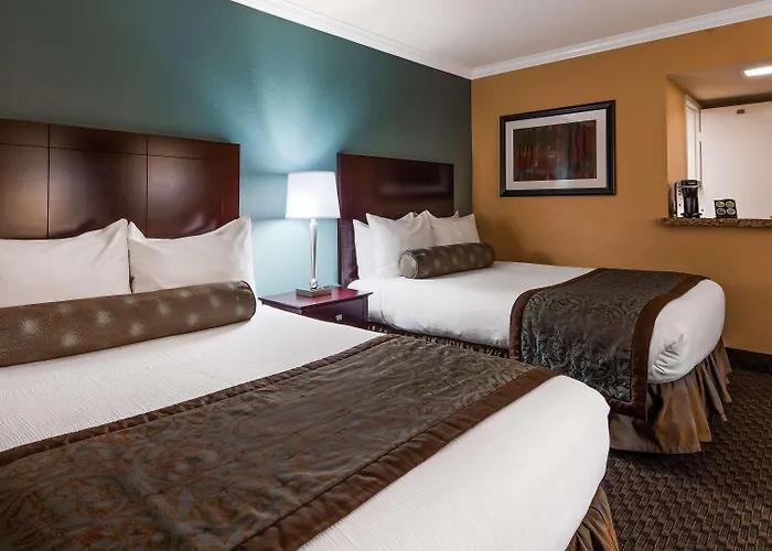 Best Western Plus Casino Royale-Center Strip