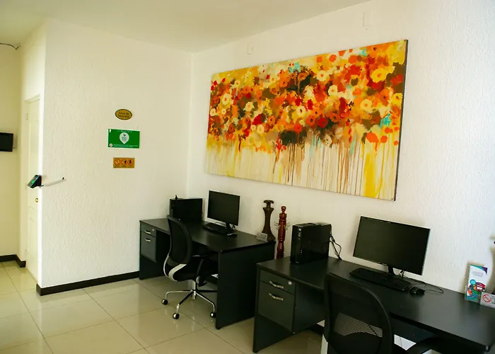 Hotel Las Palomas Express