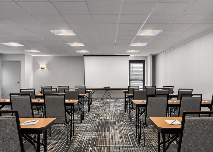 Homewood Suites By Hilton Newtown - Langhorne, Pa