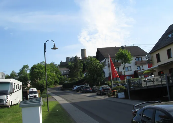 Hotel Zur Burg Nuerburg Large Car Park