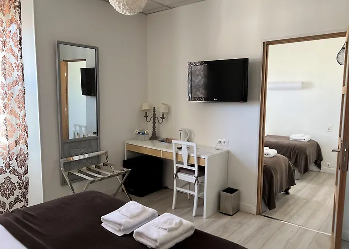 Logis Hotel Des Causses