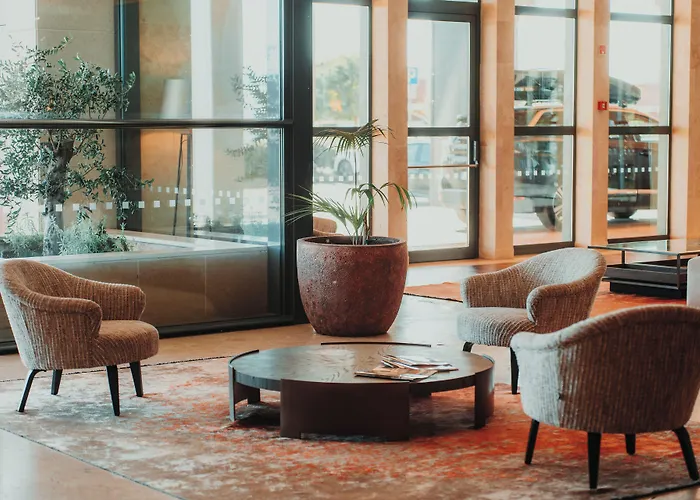 Real Marina Hotel & Spa