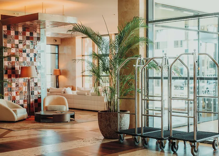 Real Marina Hotel & Spa