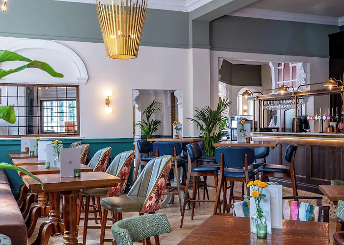 Toll House Inn