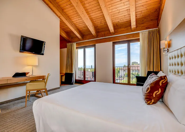 Th Lazise - Hotel Parchi Del Garda