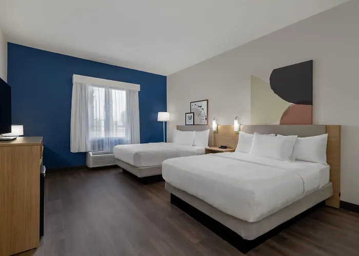 Spark By Hilton Artesia