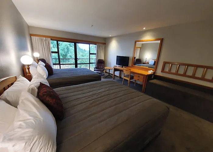 Distinction Mackenzie Country Hotel
