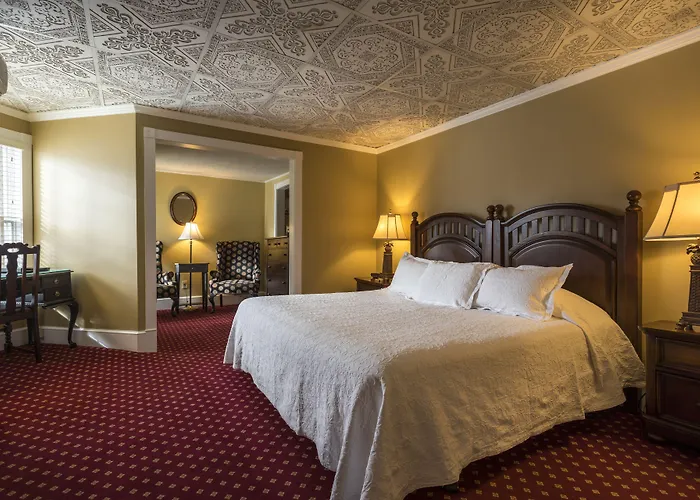Stafford'S Bay View Inn