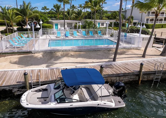 Fisher Inn Resort & Marina