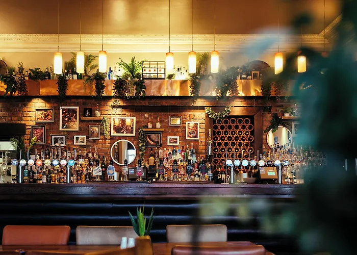 The Duke Of Edinburgh Hotel & Bar